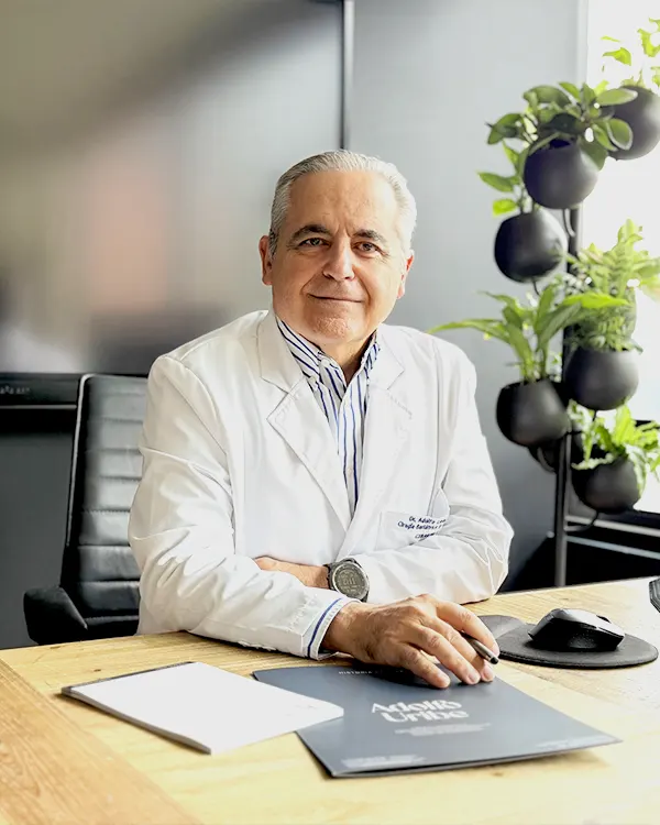 Img-cirujano-bariatrico-medellin-Contacto-4