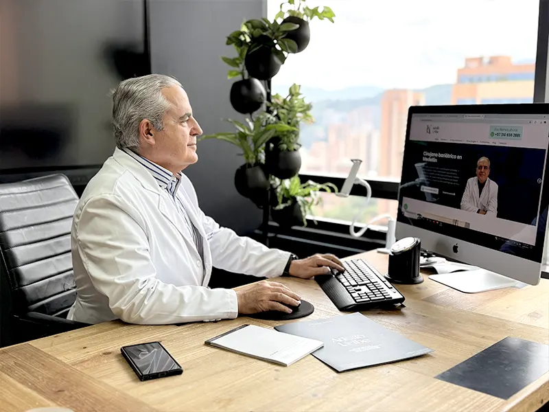 Img-Dr_Adolfo_Uribe-BannerSeparador-4